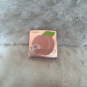 Benefit Highlighter Shade Georgia